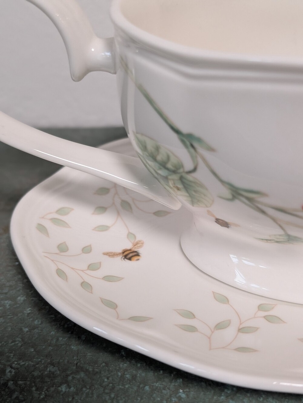 Vintage Lenox Butterfly Meadow Gravy Boat & Matching Under Plate Cottagecore - Picture 3 of 9